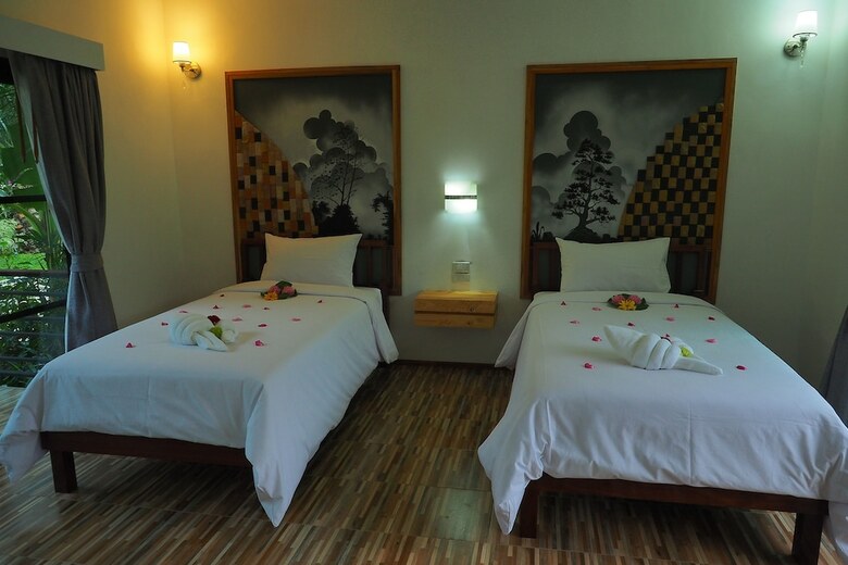 Hotel Palm Pran Resort