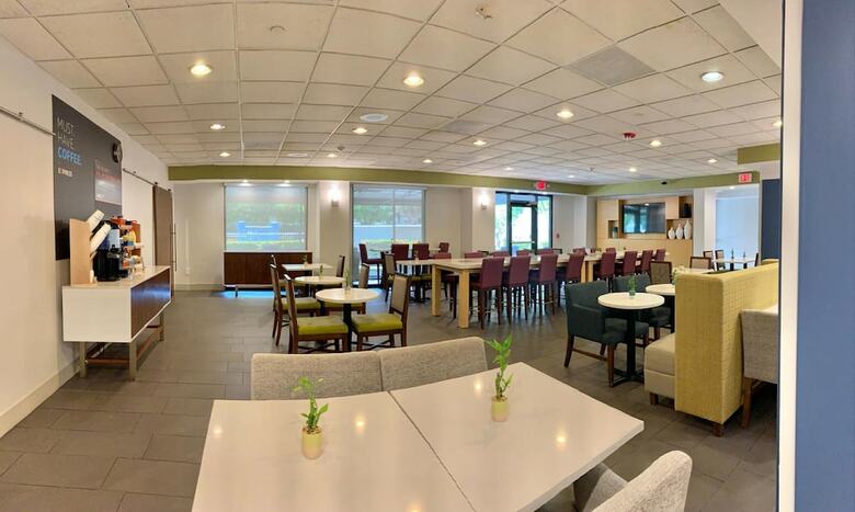 Hotel Holiday Inn Express & Suites Miami - Hialeah