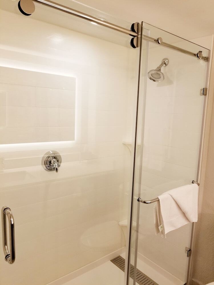 Hotel Holiday Inn Express & Suites Miami - Hialeah