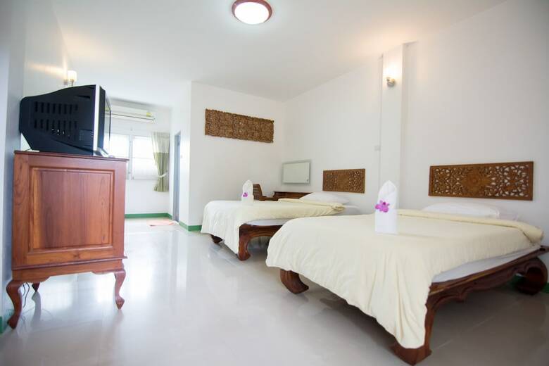 Hotel Wattana Village Resort