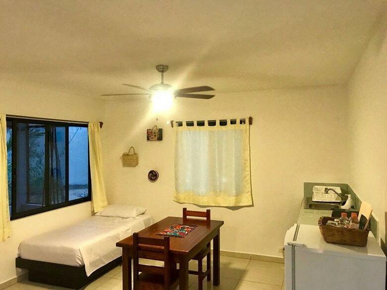 Hotel Maya Eco Village