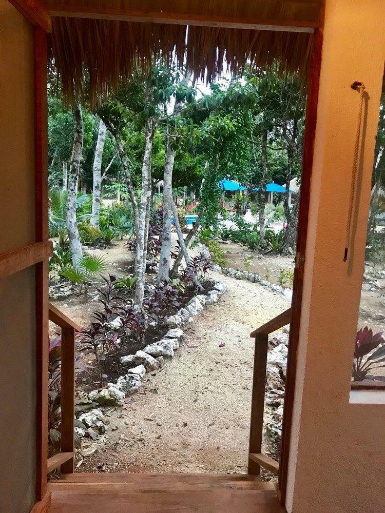 Hotel Maya Eco Village