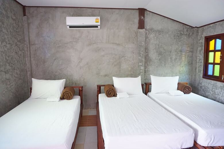 Hotel Khontong Resort
