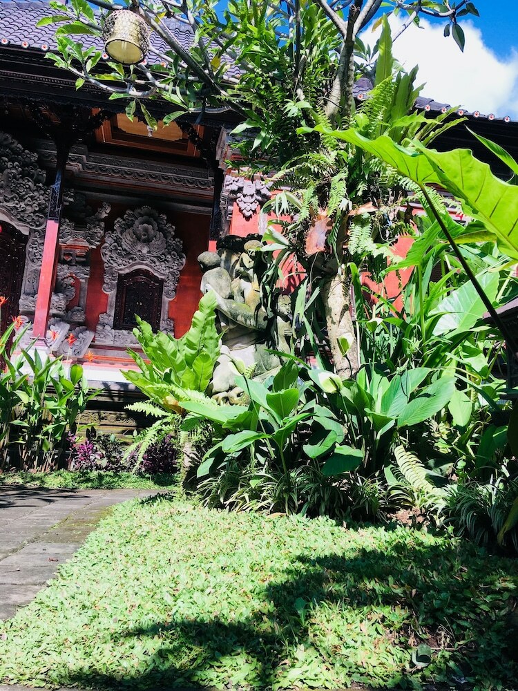 Bed & Breakfast Local Family House