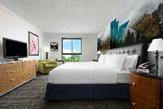 Studio Allston Hotel