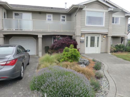 Apartamento Royal Roads Oceanfront Vacation Rental