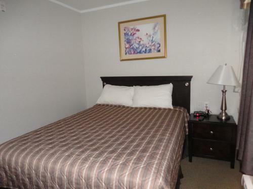 Hotel Perfect Inns & Suites