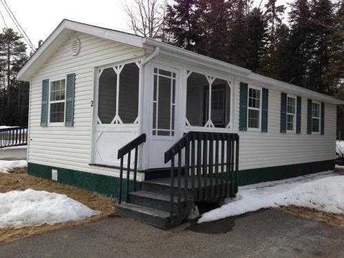 Settler's Inn & Motel