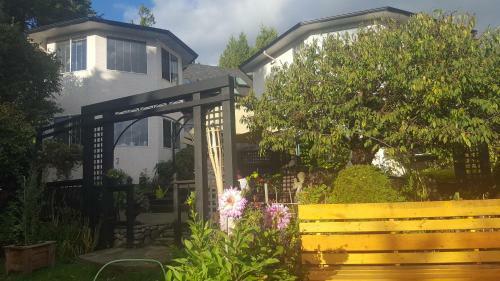 Bed & Breakfast By The Sea Bnb, Sidney Victoria Bc