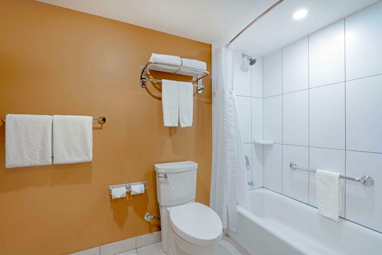 Hotel Best Western Plus Emerald Isle Motor Inn