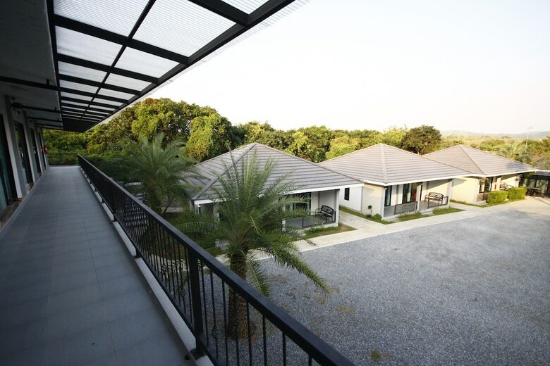 Hotel Siriniran Resort