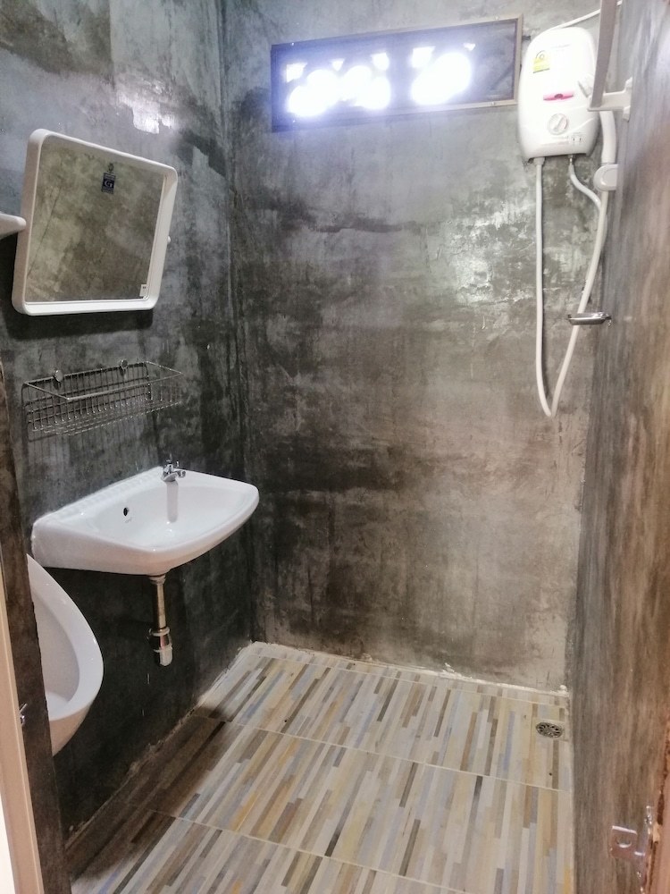 Hotel Modernloft Homestay