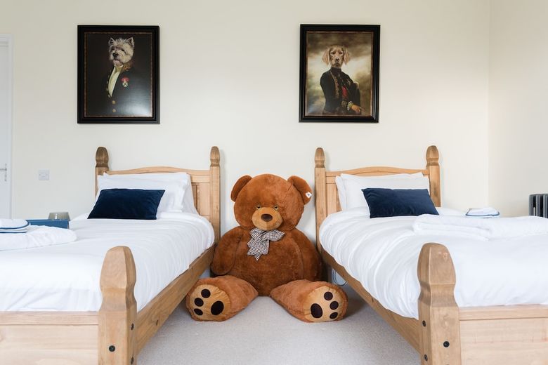 The Modern Duke?s Retreat - Stunning 6bdr Manor House