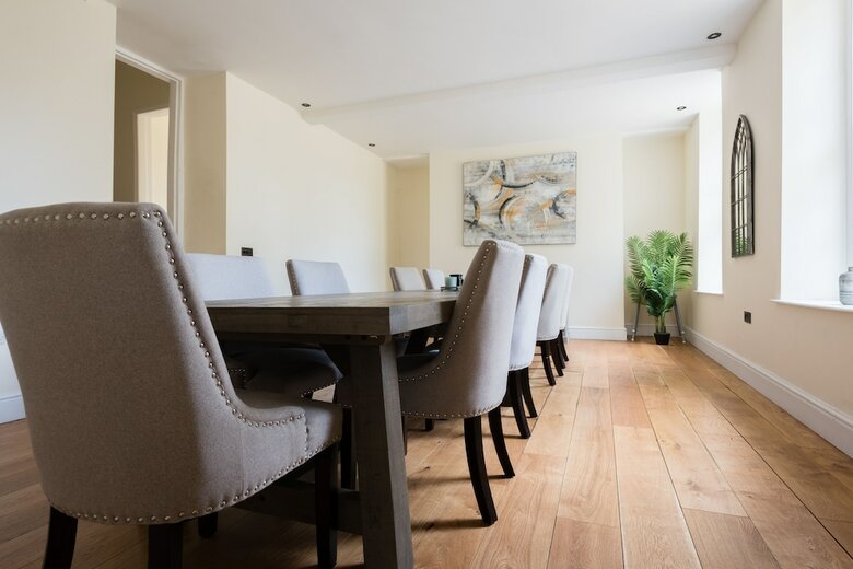 The Modern Duke?s Retreat - Stunning 6bdr Manor House
