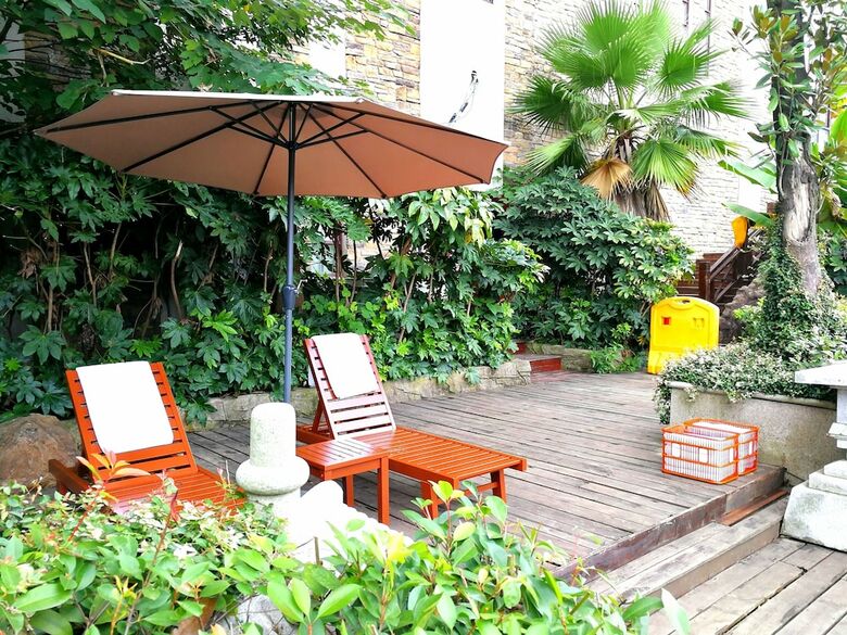 Nanjing John Garden Hotel