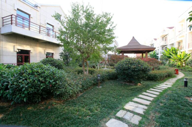Nanjing John Garden Hotel