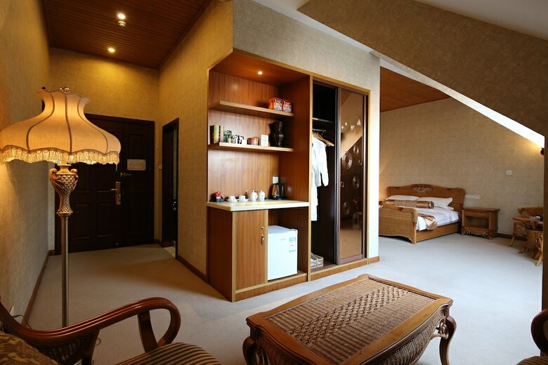 Nanjing John Garden Hotel