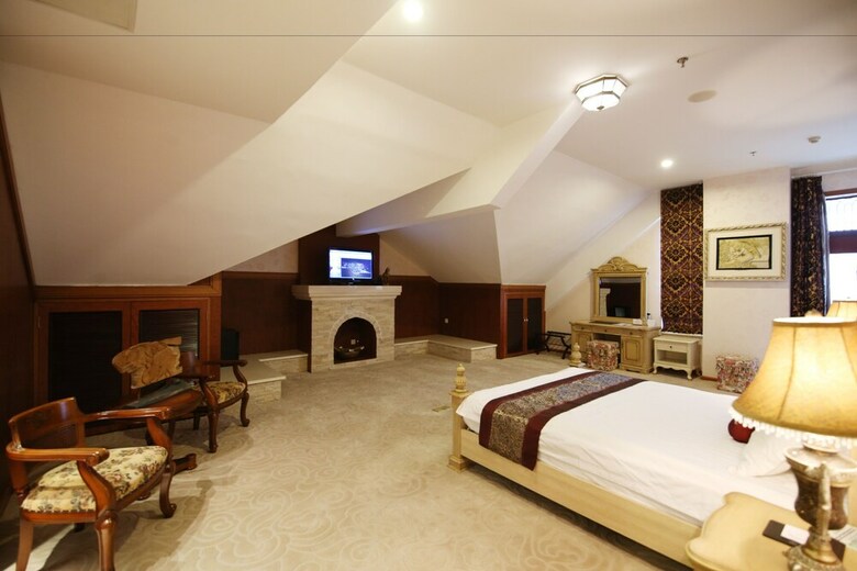 Nanjing John Garden Hotel