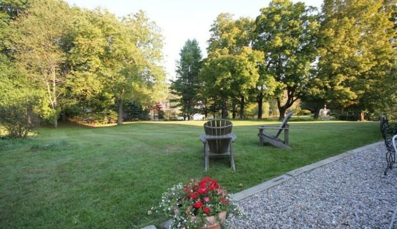 Bed & Breakfast Highland Lake Inn