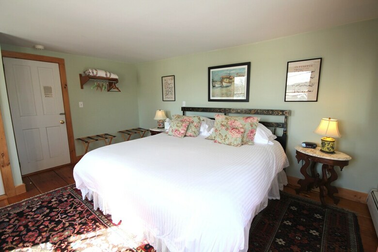 Bed & Breakfast Highland Lake Inn