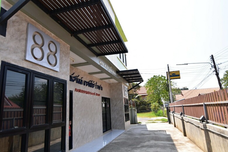 Hotel Manussanan Guesthouse