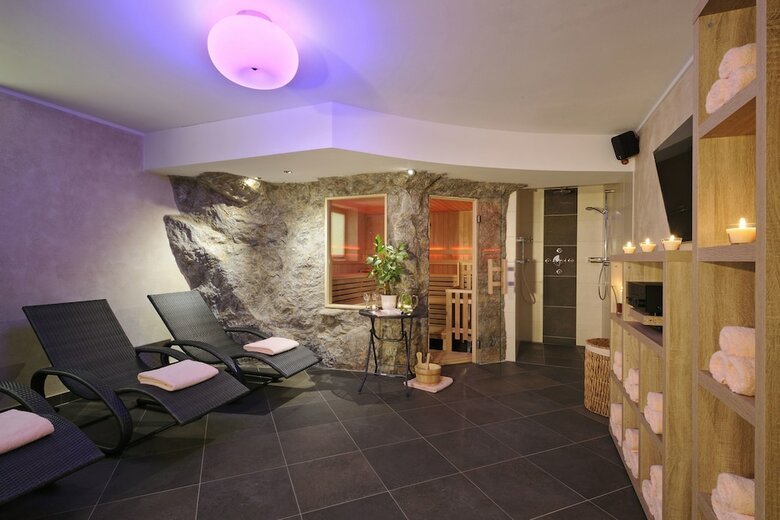 Aparthotel Ferienparadies Alpengl�hn