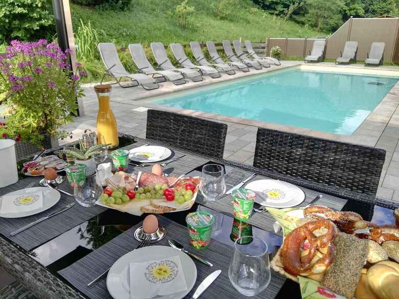 Aparthotel Ferienparadies Alpengl�hn