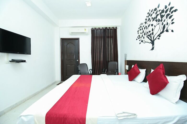 Oyo 3603 White Pearl Hotel