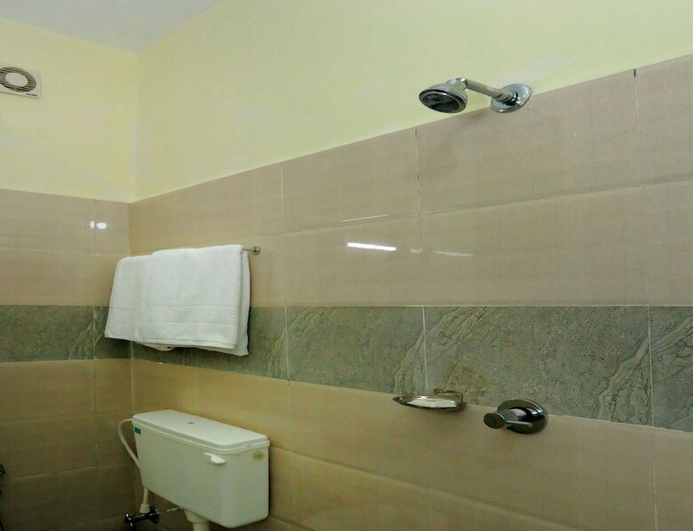 Hotel Oyo 10149 Noor Residency