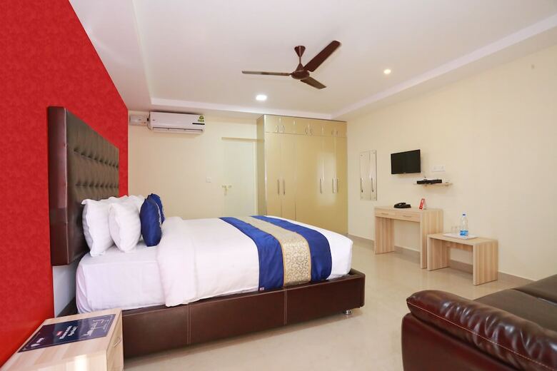 Hotel Oyo 10149 Noor Residency