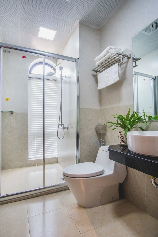Hoang Phu Gia Hotel