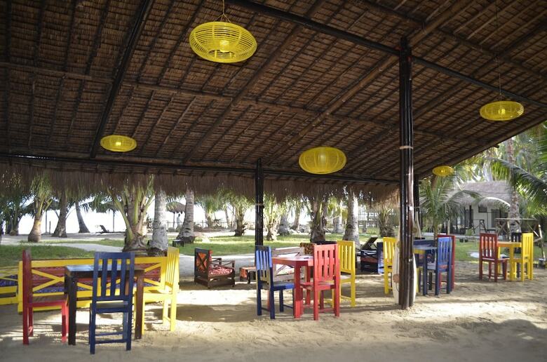 Hotel Peace & Love Beach Club
