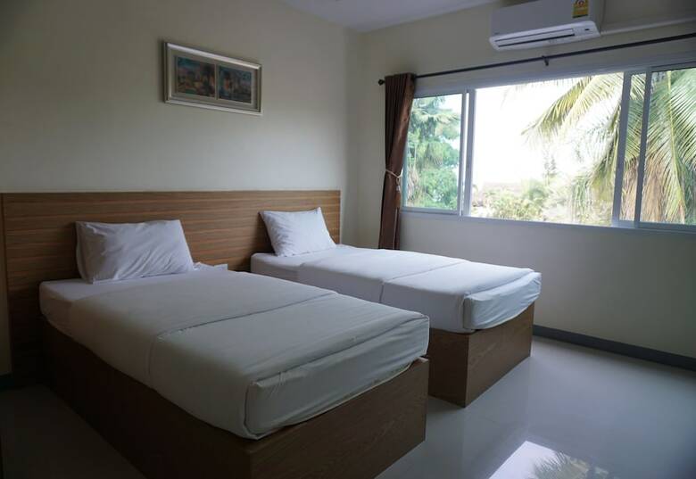 Hotel Lew Residence