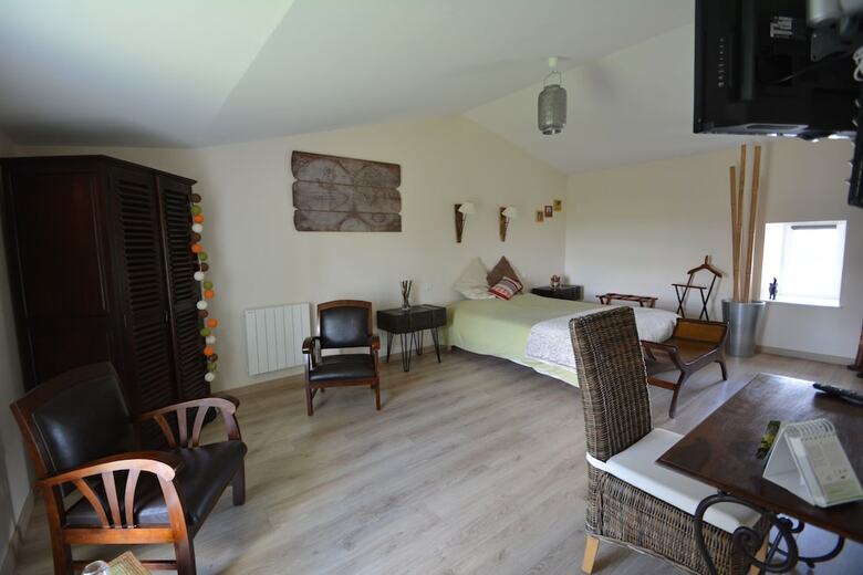 Bed & Breakfast Aux 4 Cornes - Chambres D'h�tes