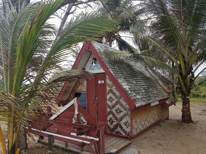 Hotel Talumpuk Seafood & Resort