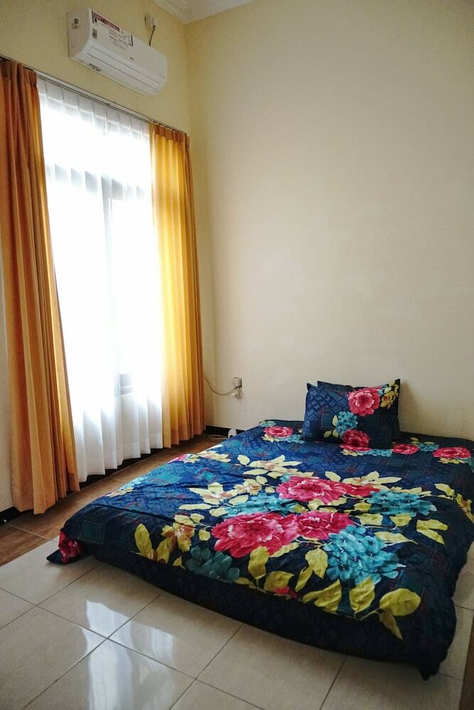 Hotel Green Surabaya Homey