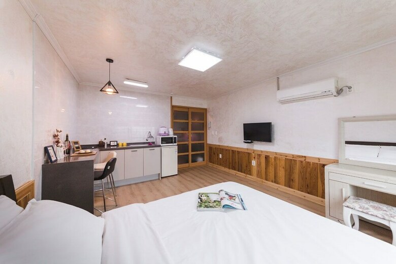 Pension Namchon Full House