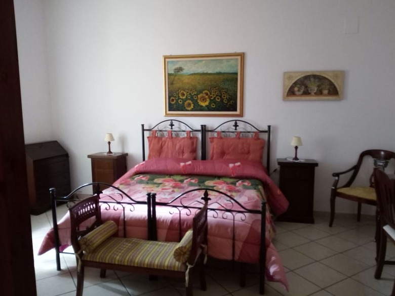 Hotel Tavernola Locanda Di Campagna