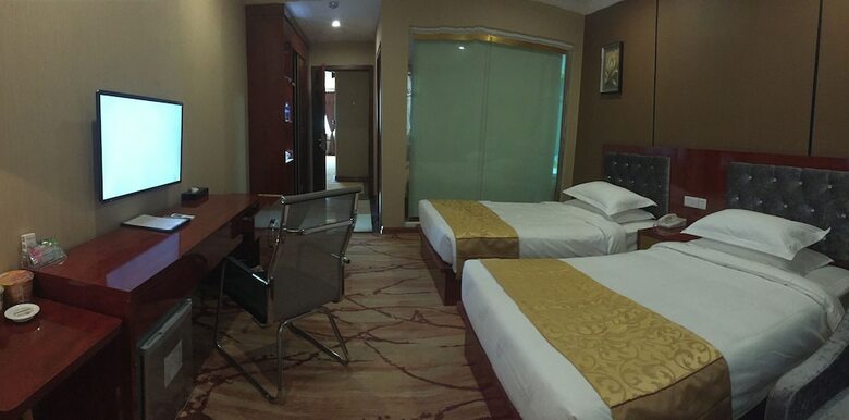 Apollo Hotel