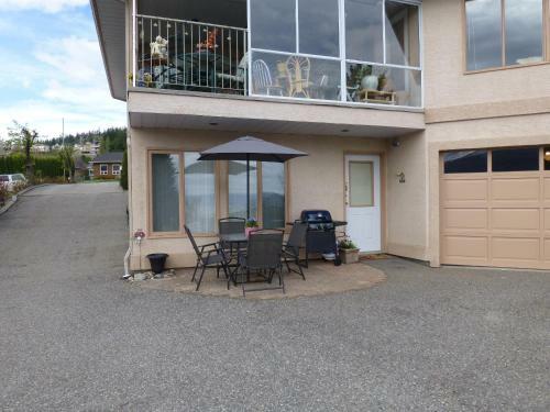 Hostal Peachland Lakeview Vacation Suite