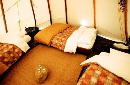 Hotel Kumsheen Rafting Resort