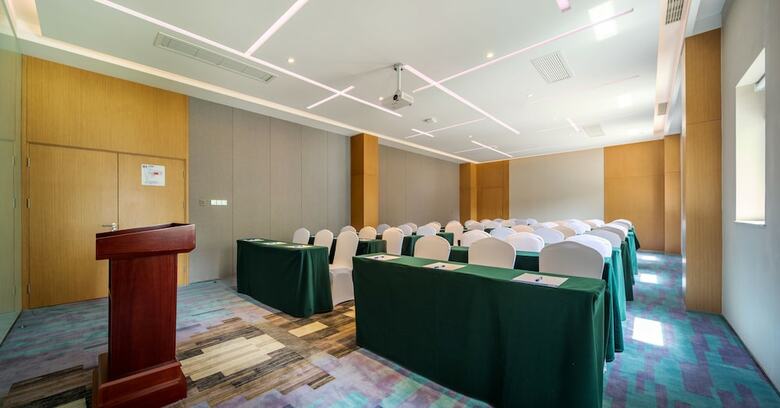 Hotel Holiday Inn Express Shaoxing Paojiang