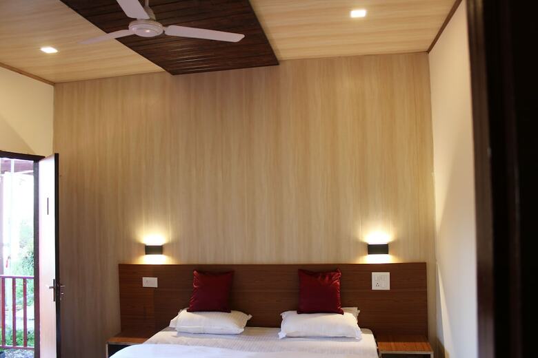 Hotel Kastura - An Ayurvedic Spa Resort