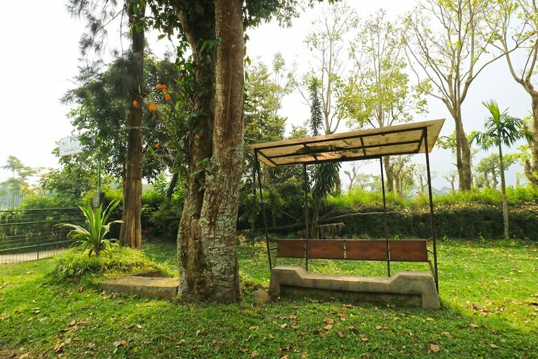 Hotel Pondok Buah Sinuan