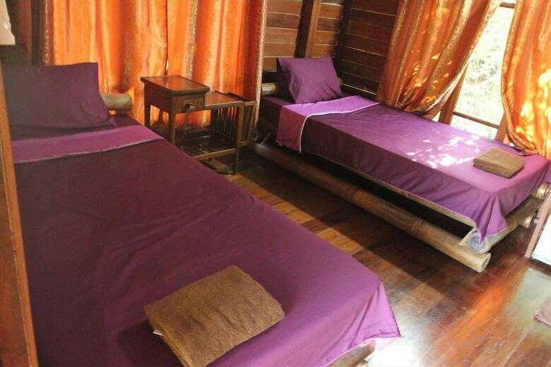 Hotel Suchanaree At Leam Ngop