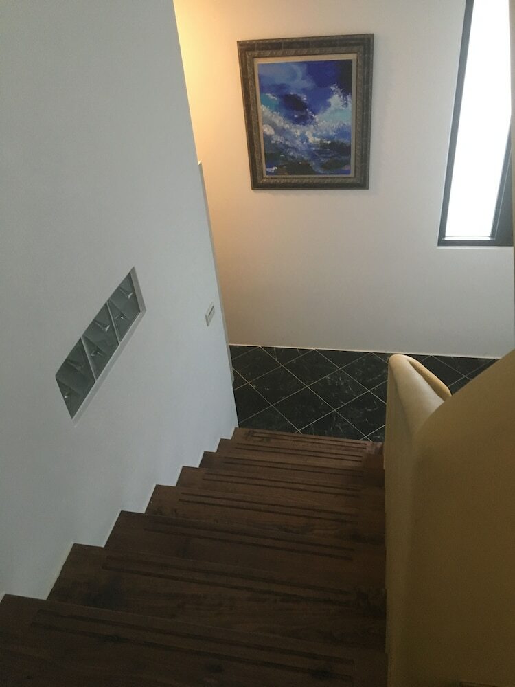 Villa Loha Family Beachside Homestay