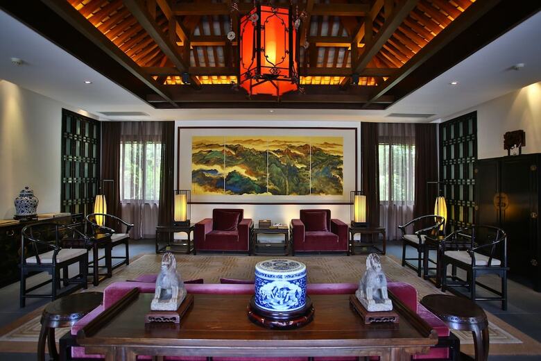 Zuoyouke Qinling West Brigade Hotel