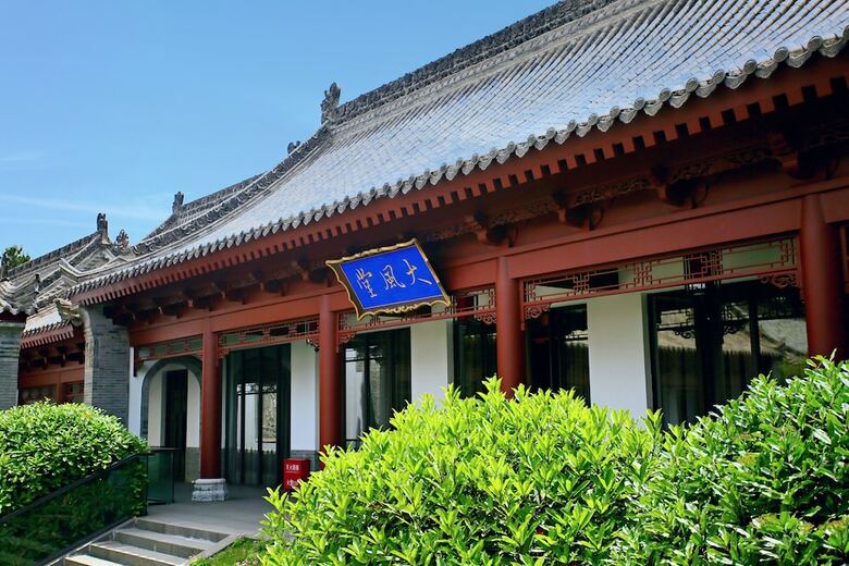 Zuoyouke Qinling West Brigade Hotel