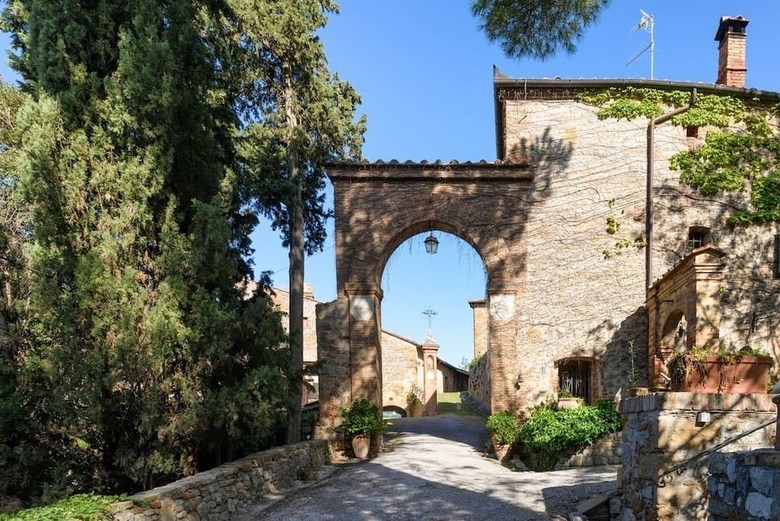 Agroturismo Castello Montelifr�