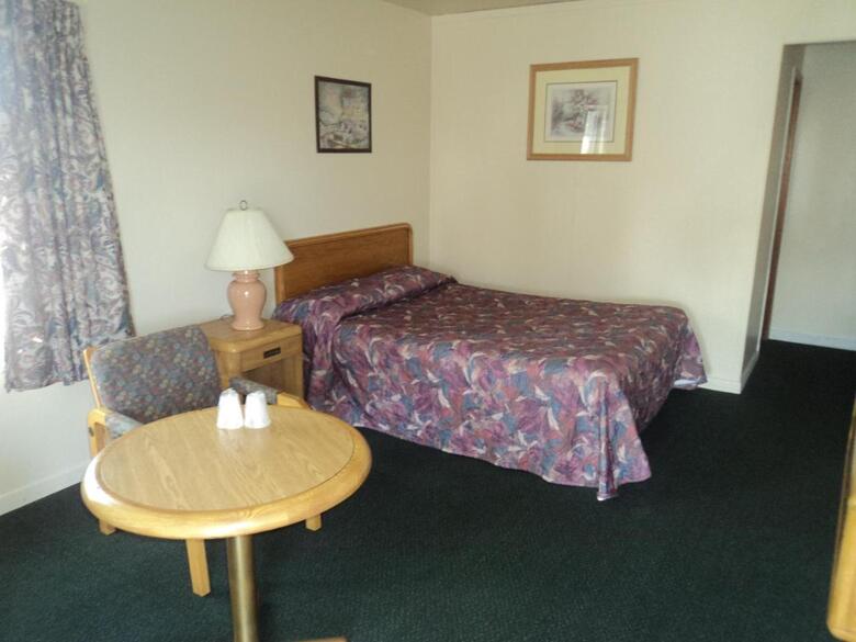 Oasis Motel